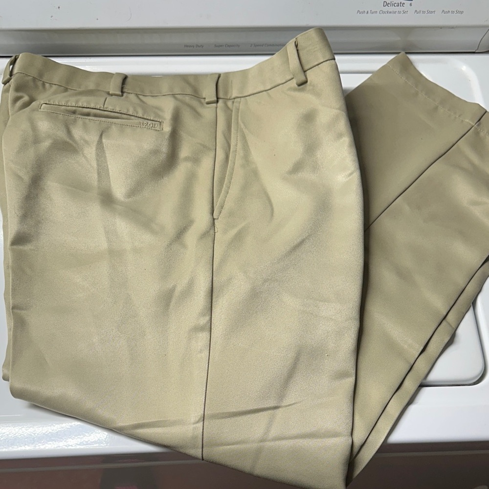 Izod Men's Khaki Chinos